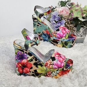 Guess Multicolor Floral Wedge Sandals